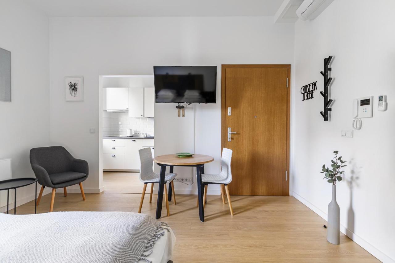 Homewell Apartments Zelazko Познань Экстерьер фото